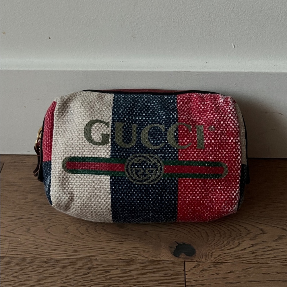 Gucci Red, Blue, and White Toiletry Bag